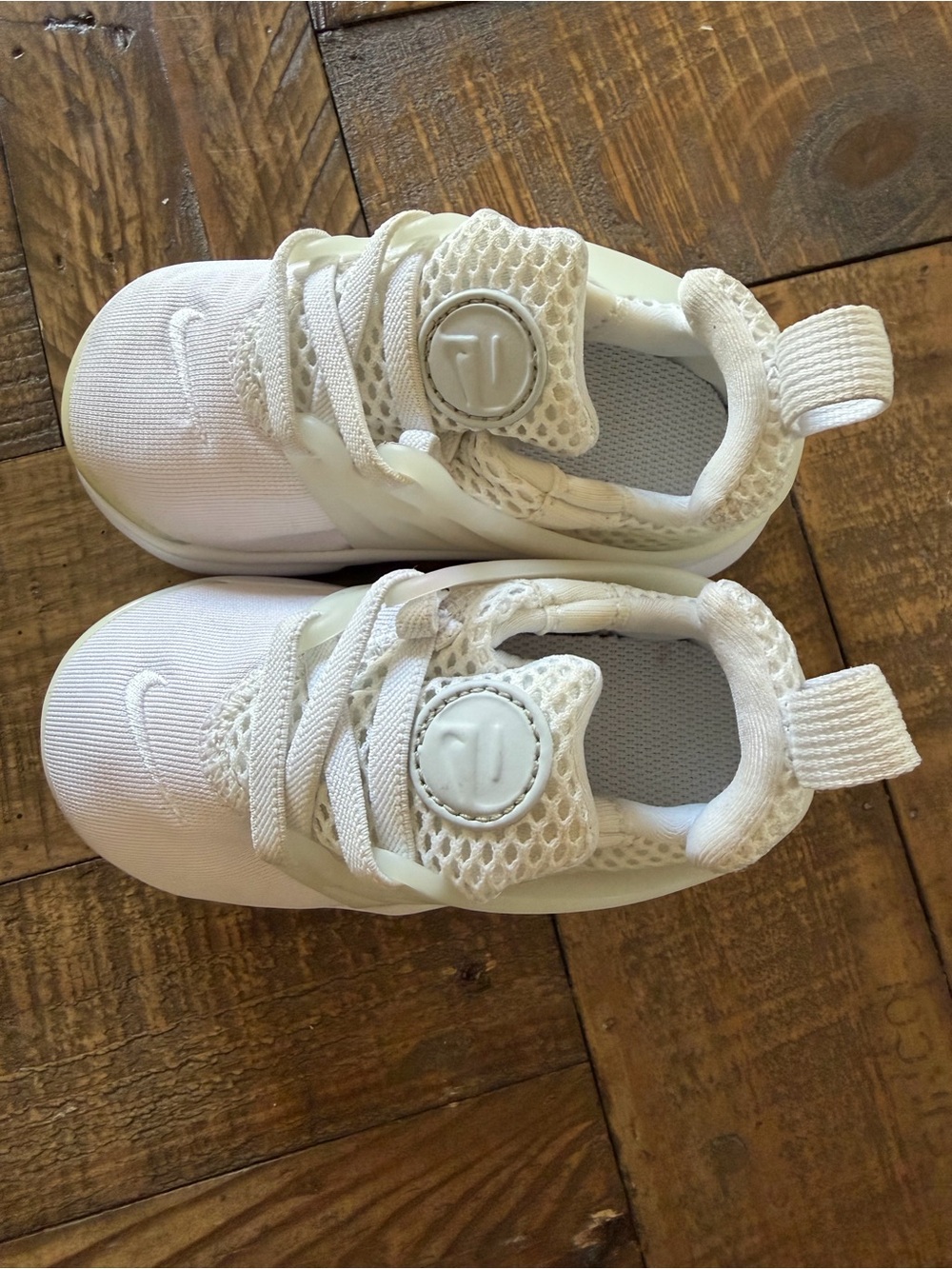 Nike Little Presto TD Triple White Toddler Sneakers Size 6C 844767-100 - Picture 4 of 8